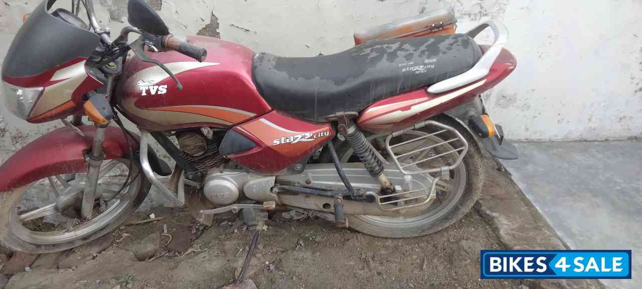TVS Star City