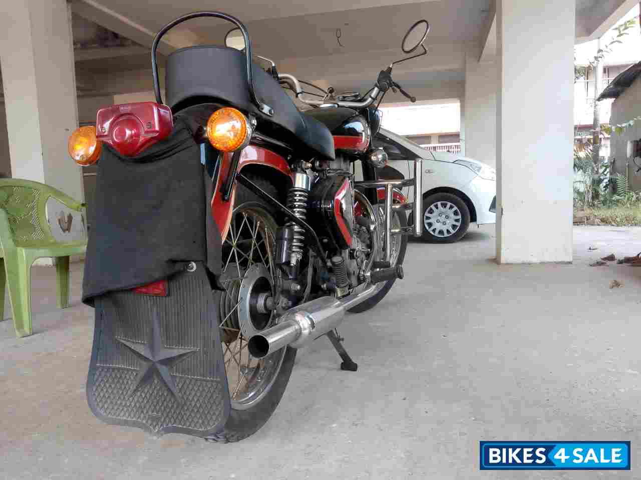 Red & Black Royal Enfield Bullet Standard 350