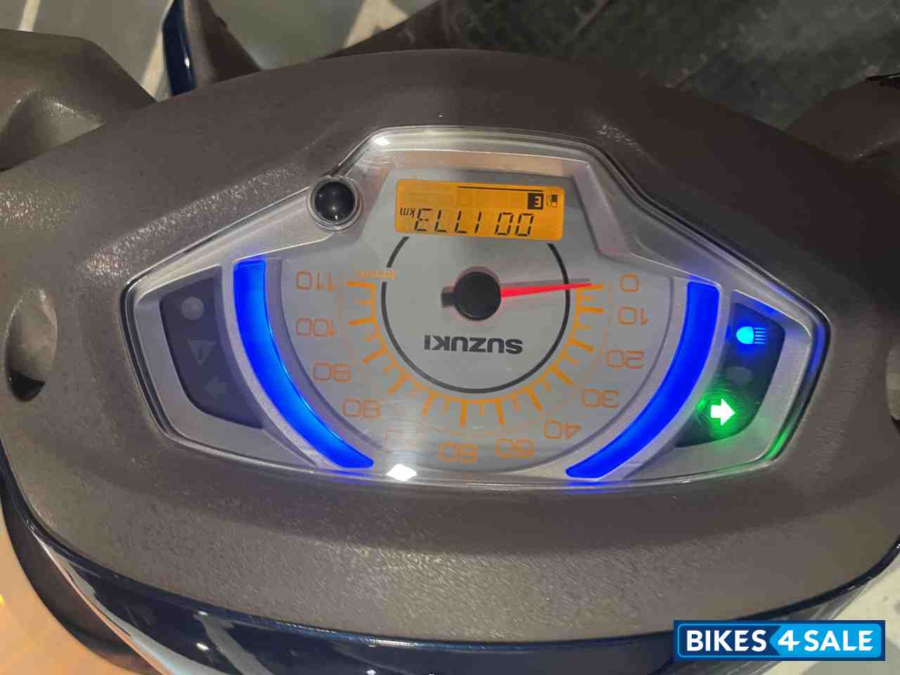 Blue Suzuki Access 125 Special Edition BS6