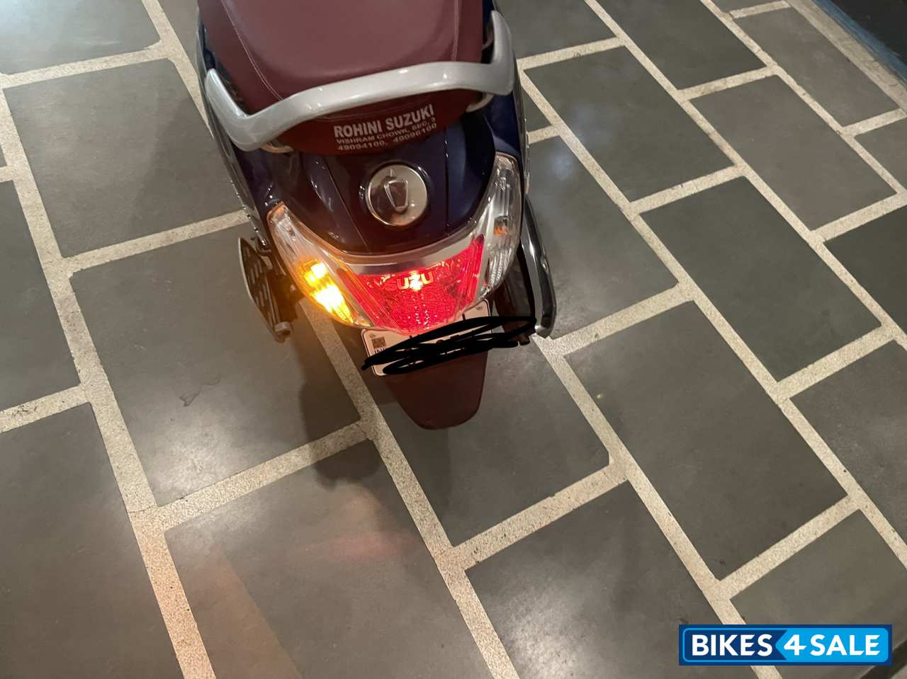 Blue Suzuki Access 125 Special Edition BS6