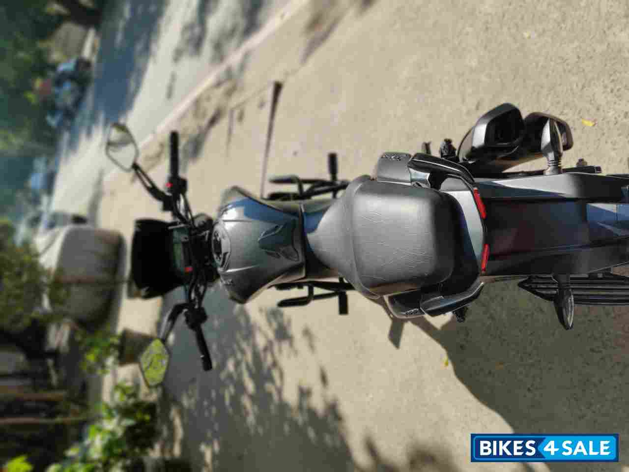 Charcoal Black Bajaj Dominar 400 Charcoal Black Bajaj Dominar 400