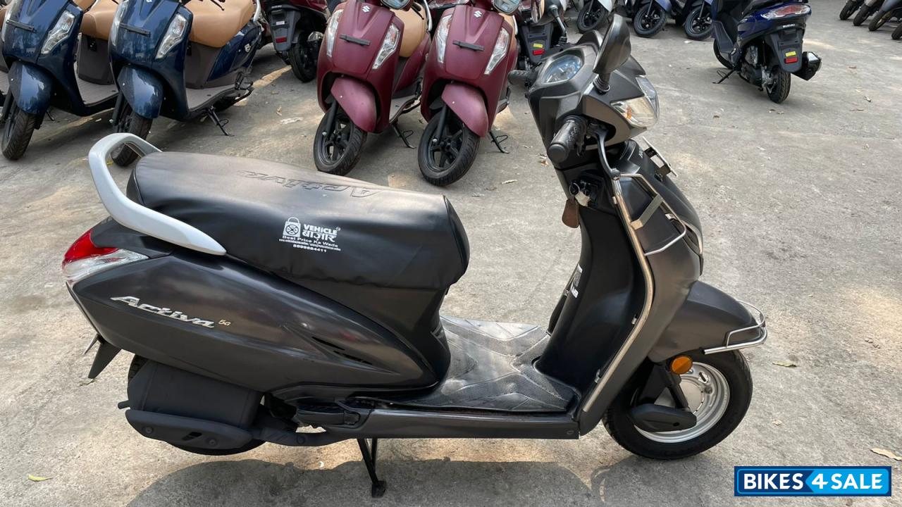 Mat Black Honda Activa 5G
