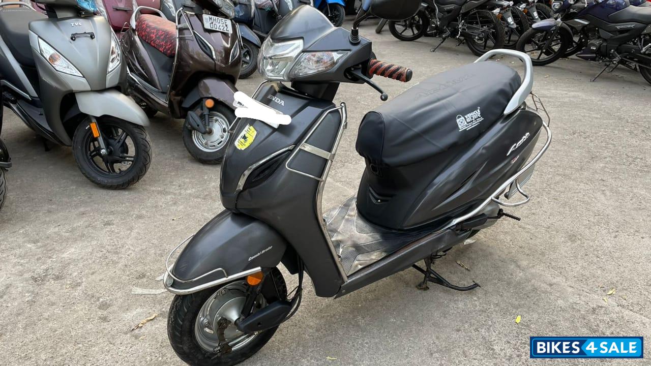 Mat Black Honda Activa 5G