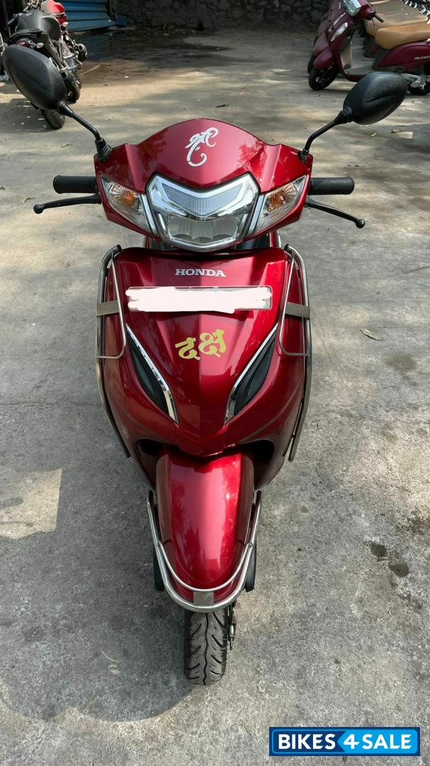 Red Honda Activa 5G