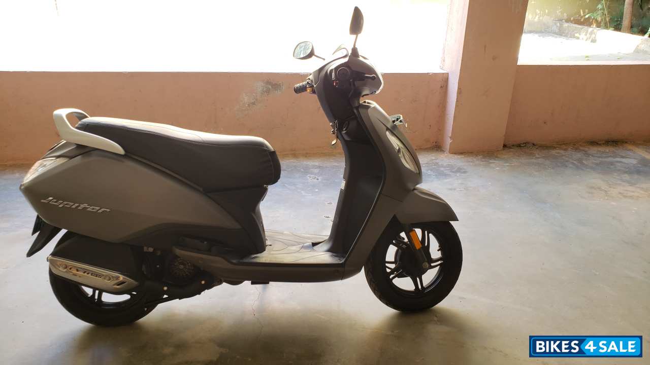 TVS Jupiter ZX Disc BS6