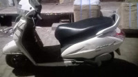White Honda Activa 5G