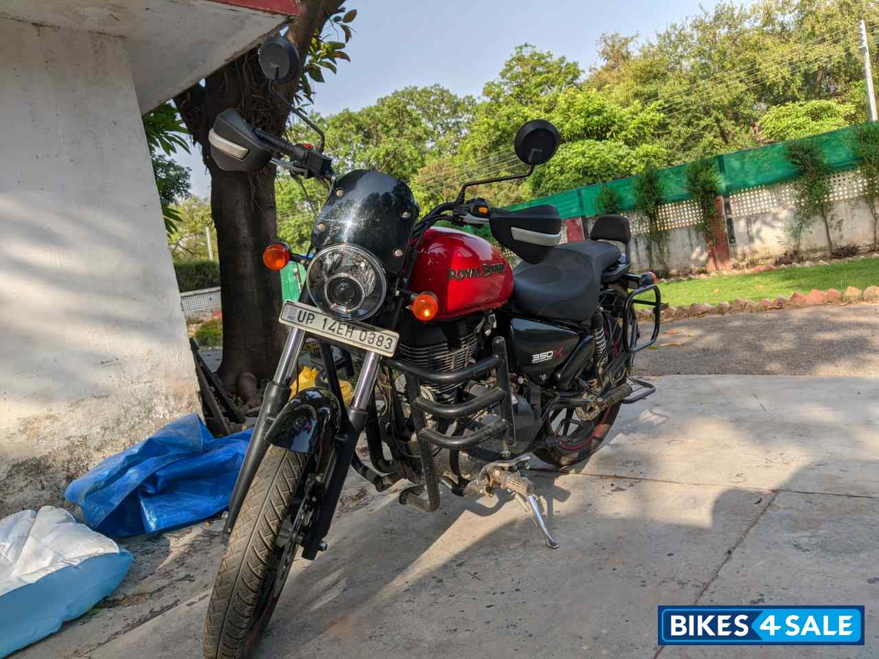 Roving Red Royal Enfield Thunderbird X 350