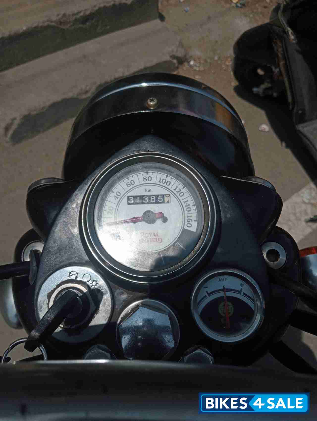 Royal Enfield Classic 350 Redditch Red