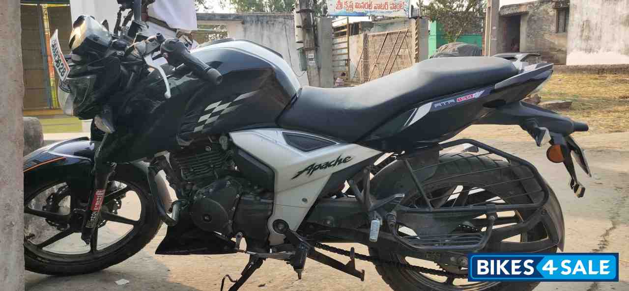 TVS Apache RTR 160