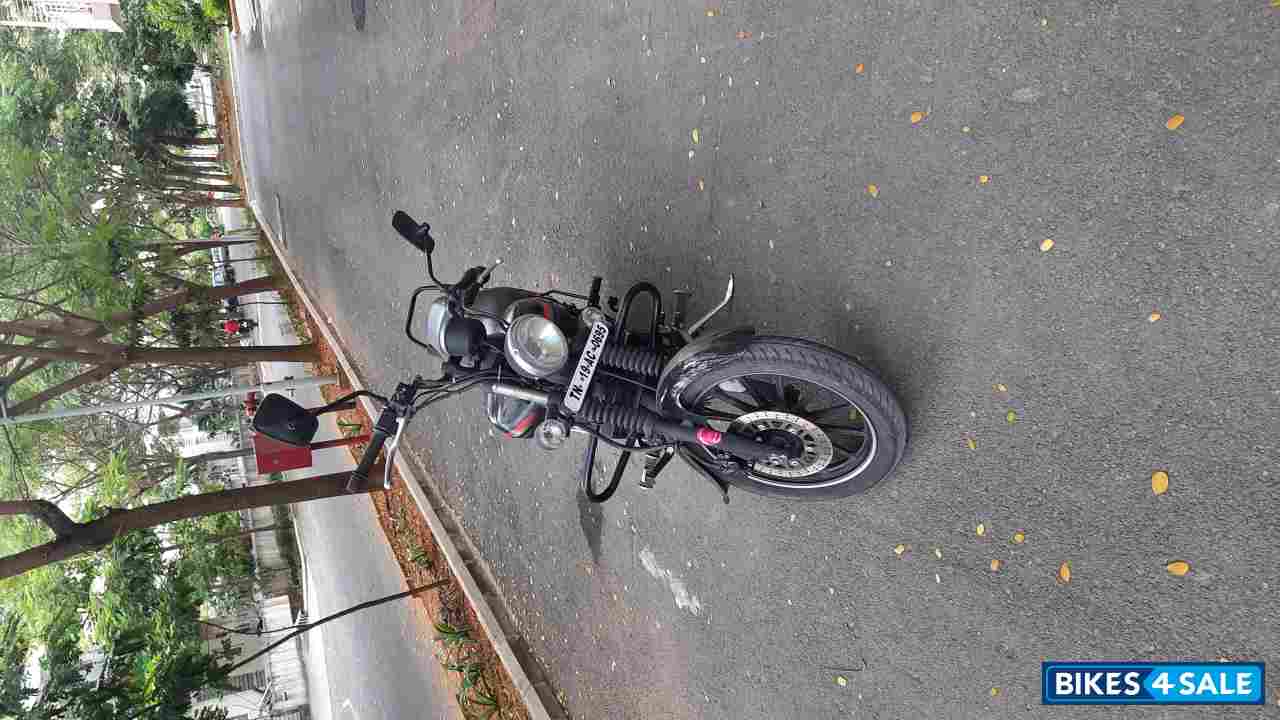 Bajaj Avenger Street 220