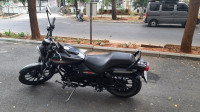 Bajaj Avenger Street 220