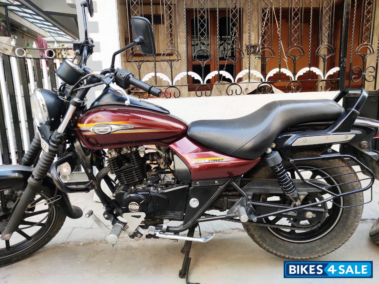 Bajaj Avenger Street 150