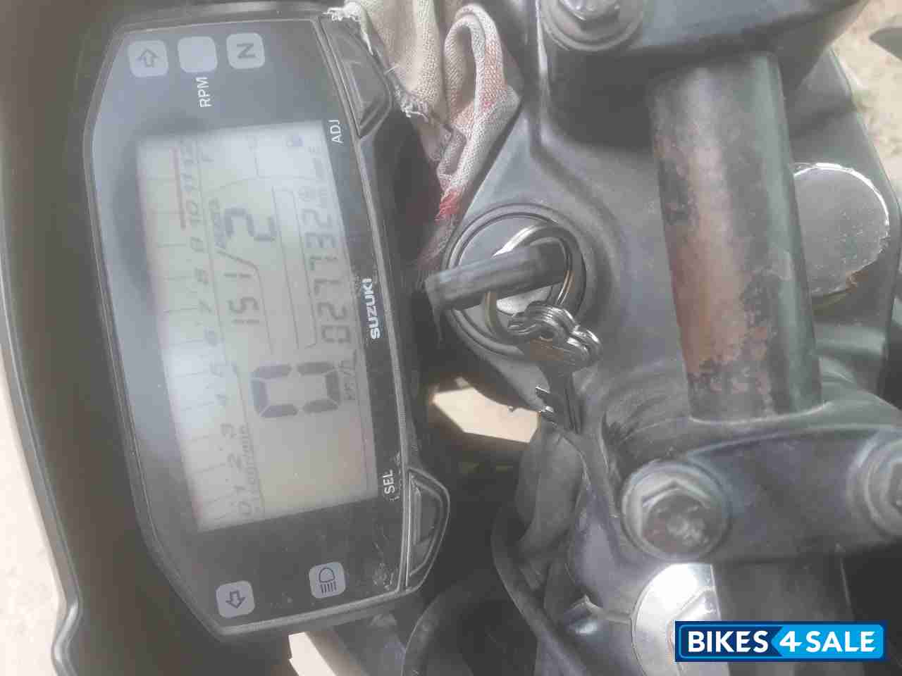 Black Suzuki Gixxer 150