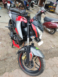 Red Bajaj Pulsar 200 NS