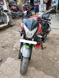 Red Bajaj Pulsar 200 NS