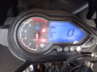 Bajaj Pulsar 220F BS6