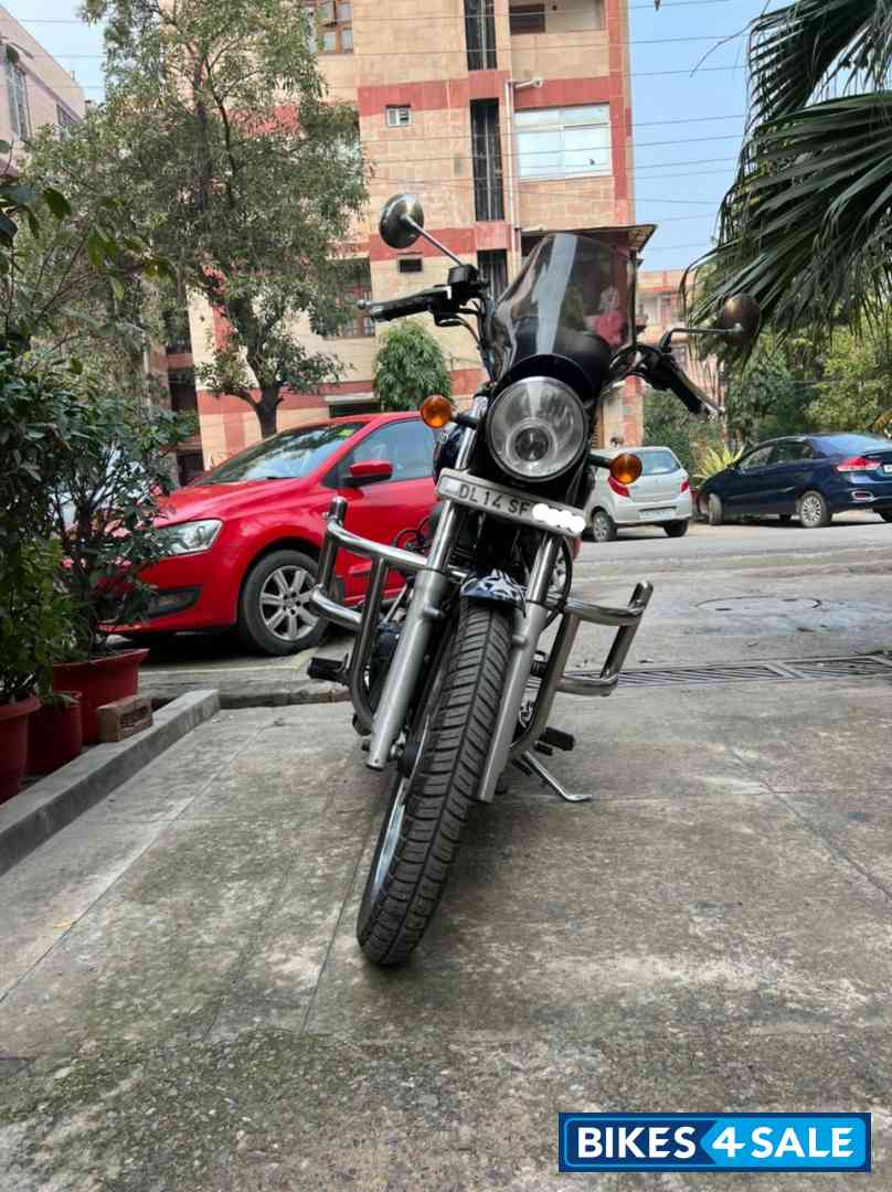 Blue Royal Enfield Thunderbird 500