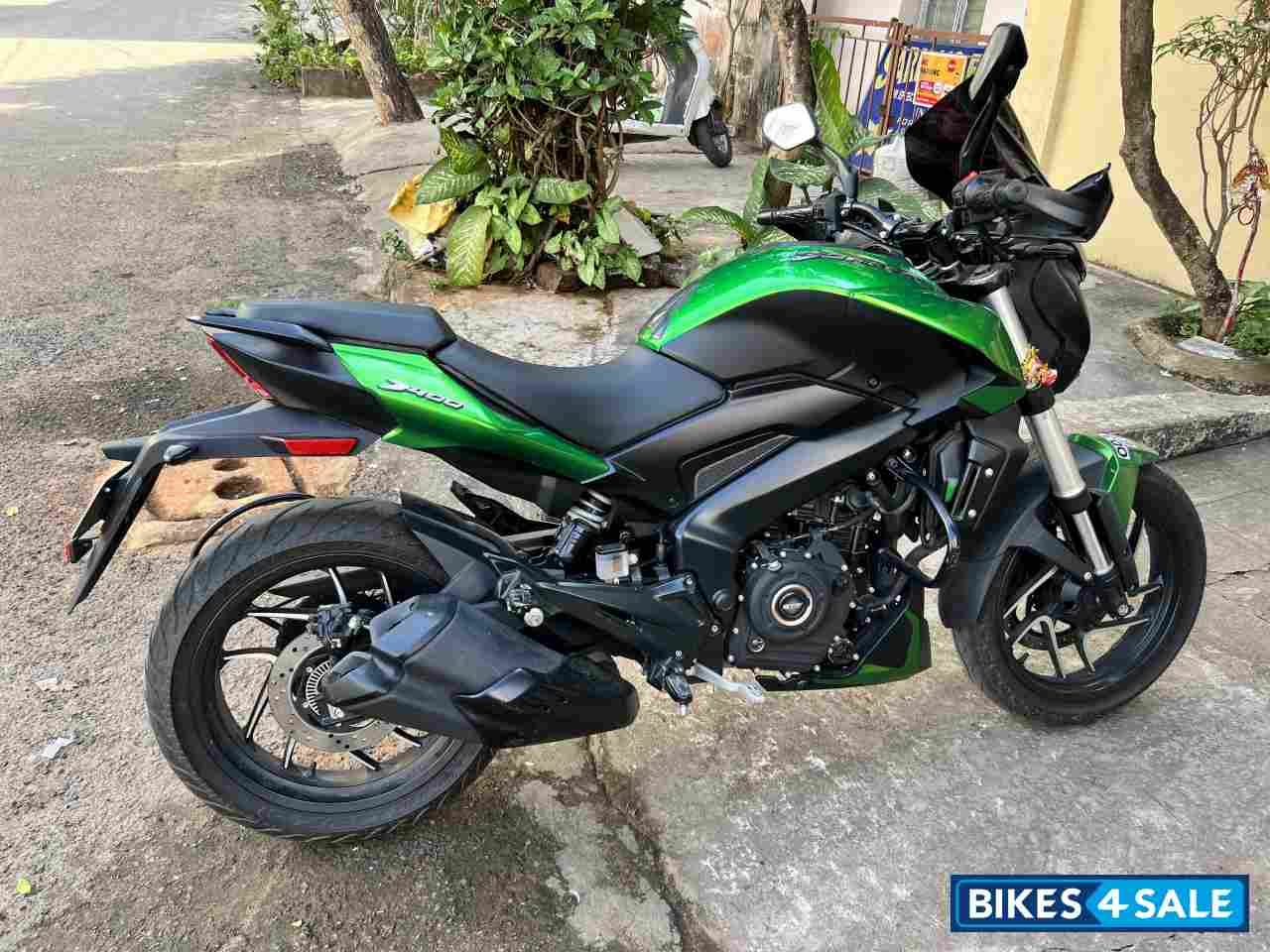 Bajaj Dominar 400 ABS BS6