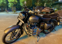 Royal Enfield Classic Gunmetal Grey