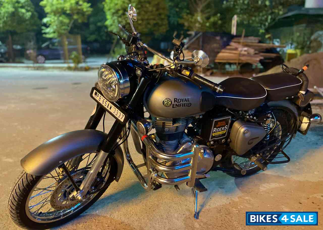 Royal Enfield Classic Gunmetal Grey