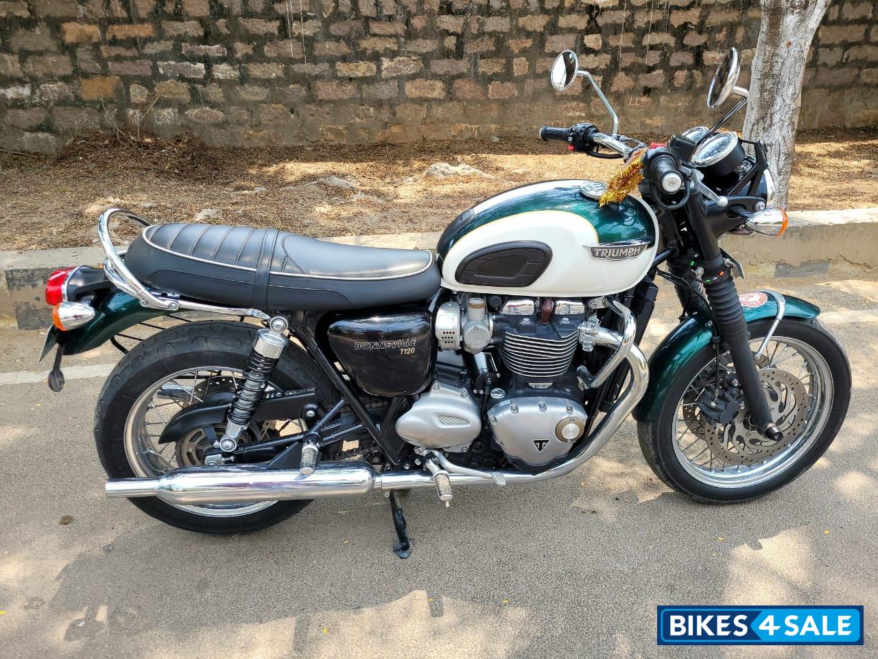 Triumph Bonneville T120