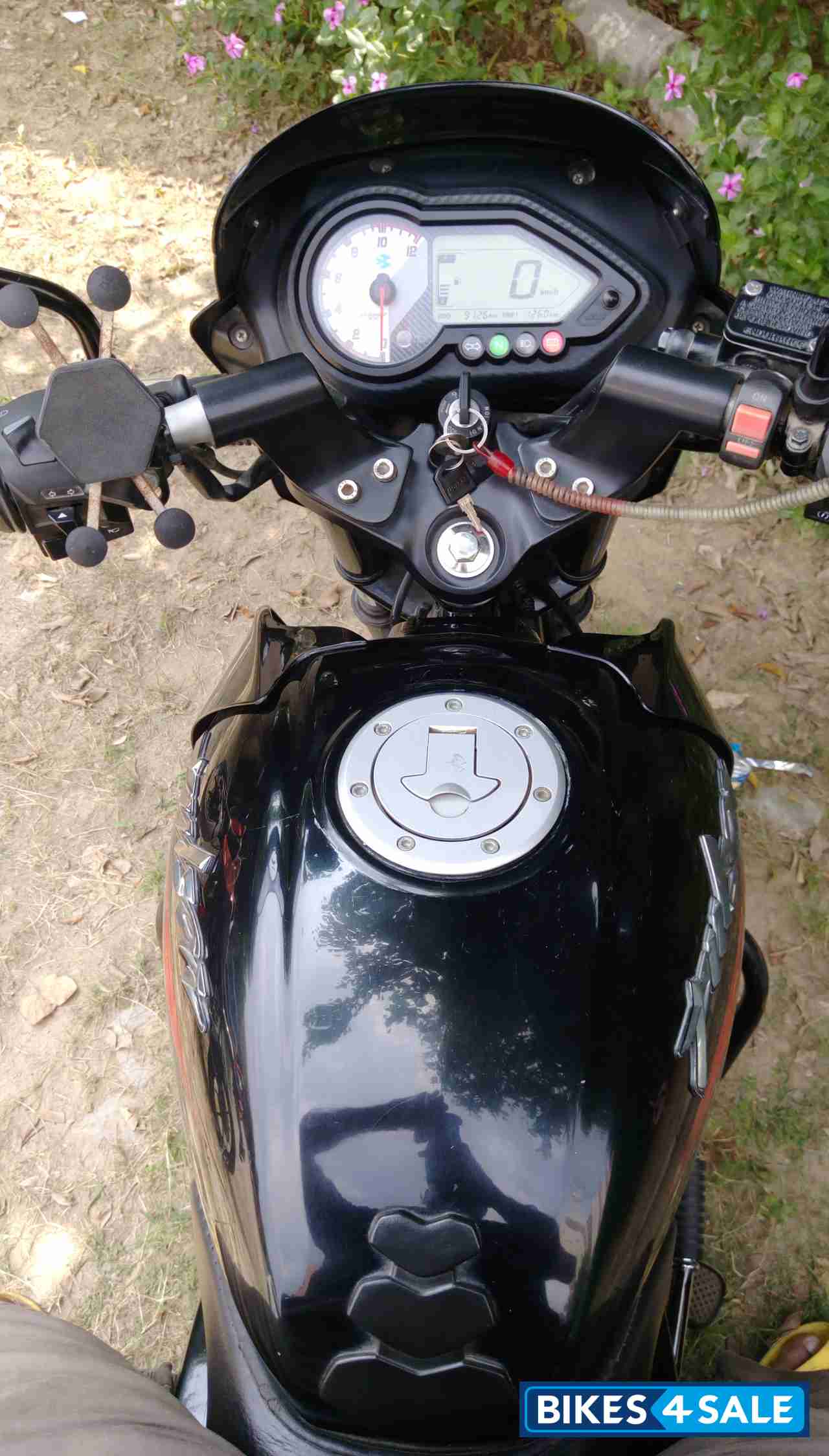 Black Bajaj Pulsar 150 DTSi