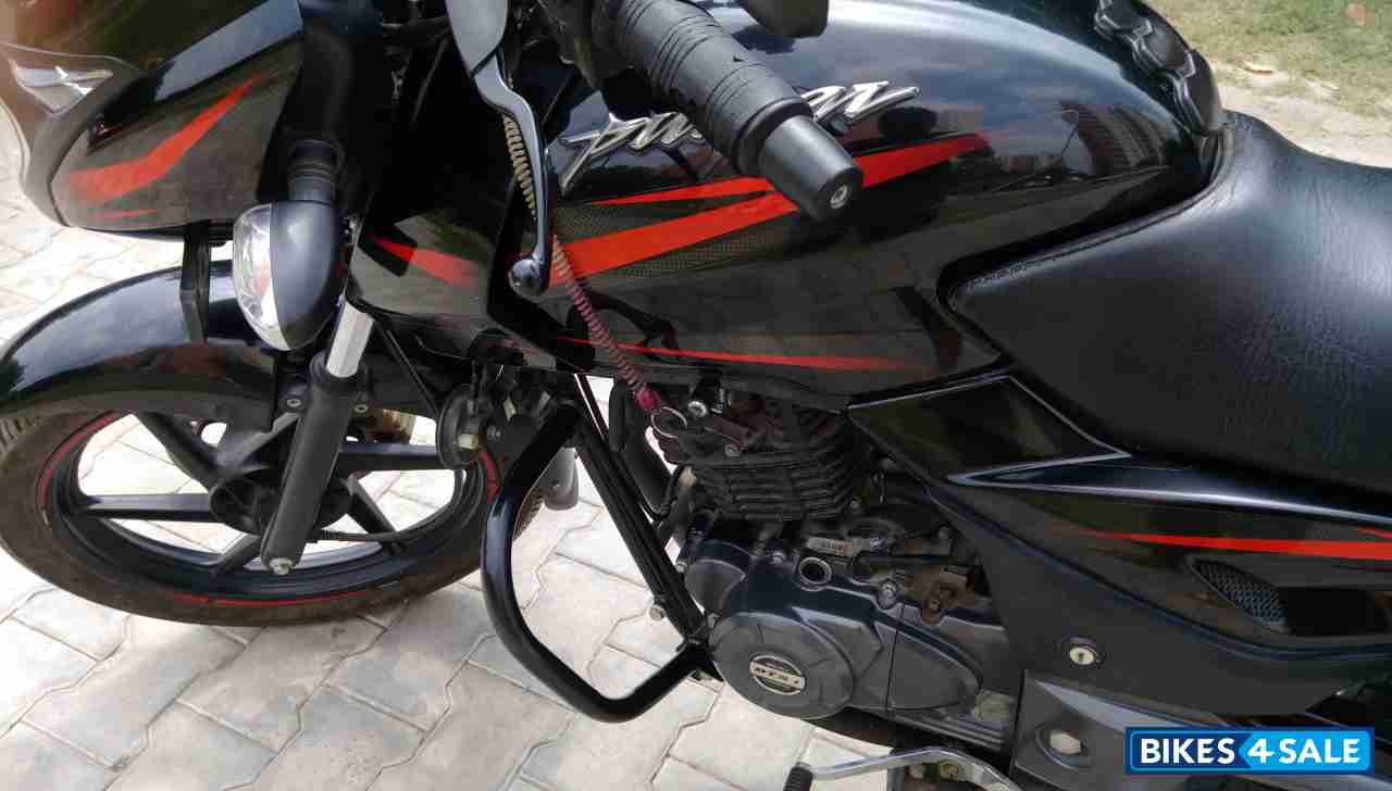 Black Bajaj Pulsar 150 DTSi