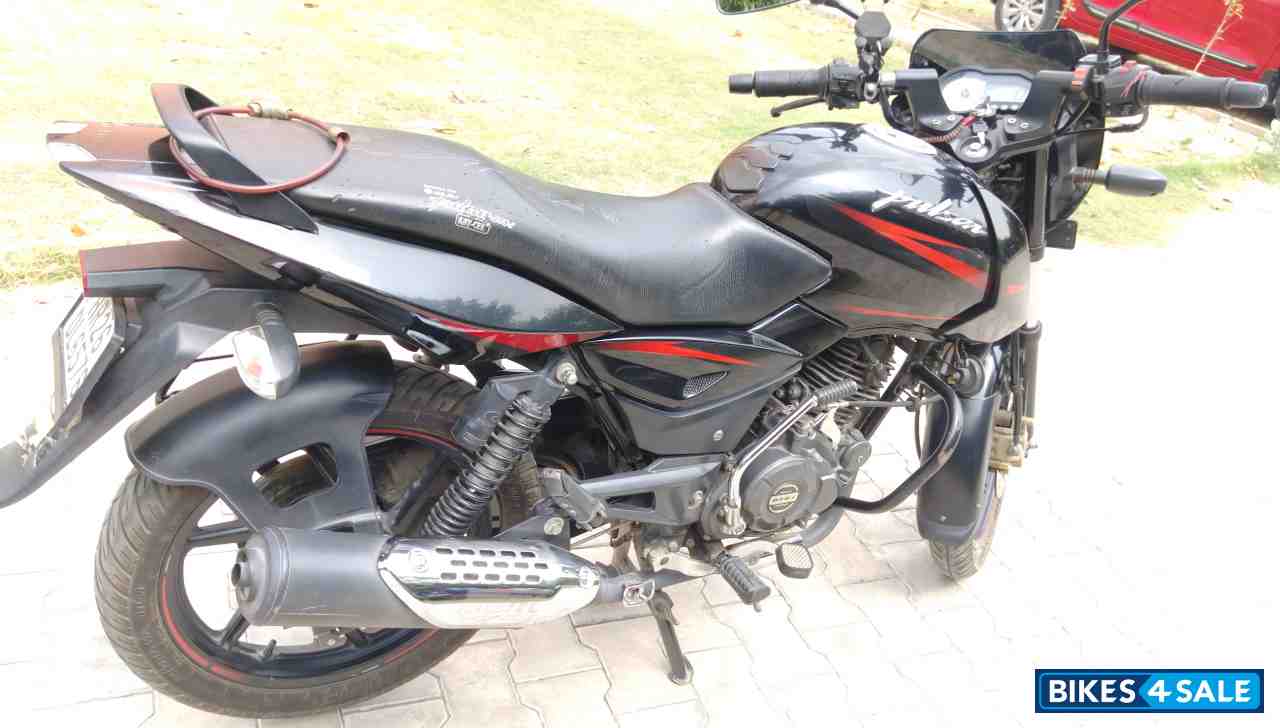 Black Bajaj Pulsar 150 DTSi
