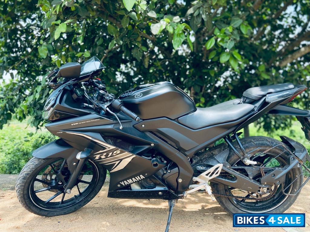 Dark Night Yamaha YZF R15 S V3.0