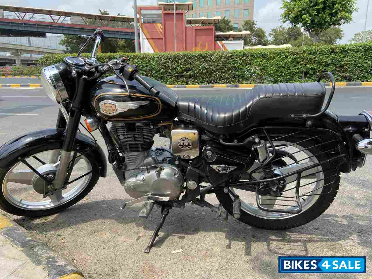 Royal Enfield Bullet Standard 350