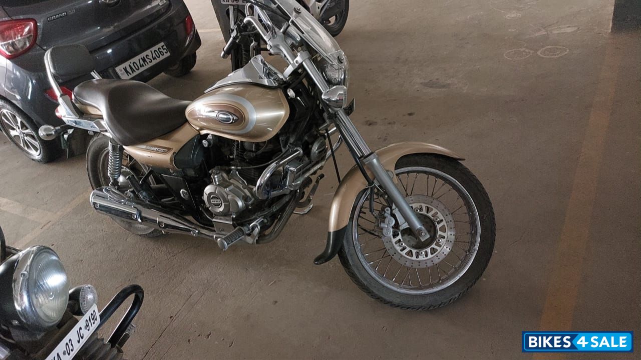 Bajaj Avenger Cruise 220