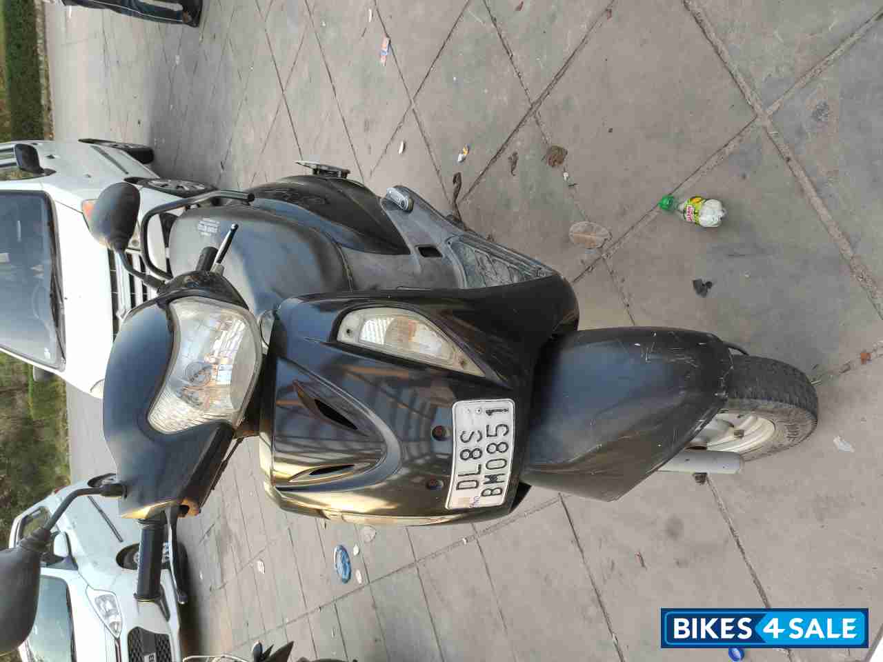 Black Suzuki Access 125