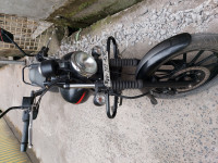 Black Bajaj Avenger Street 220