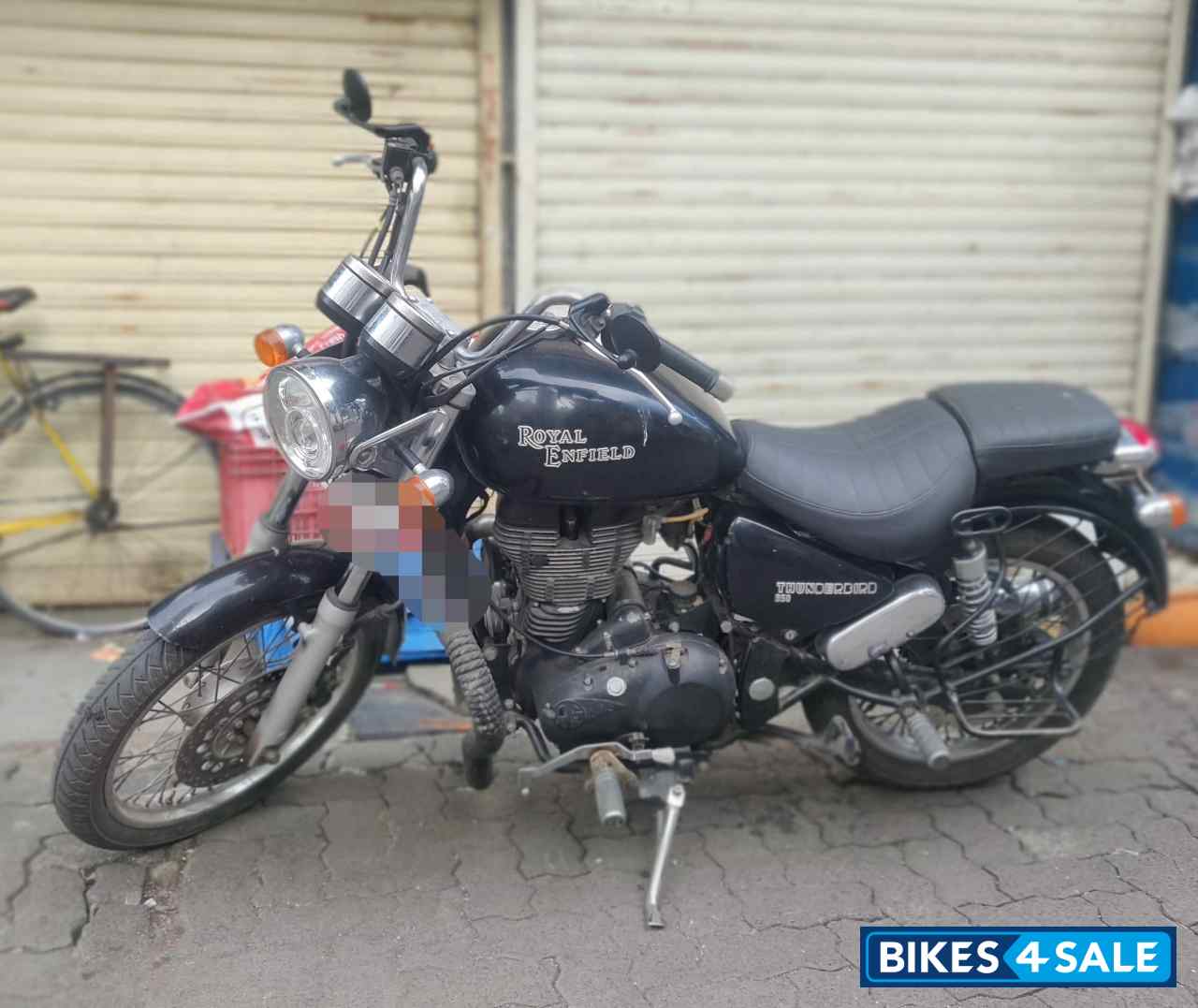 Royal Enfield Thunderbird 350 Royal Enfield Thunderbird 350