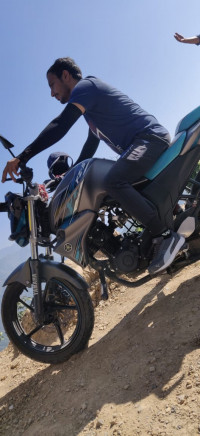 Grey Yamaha FZ-S FI V2