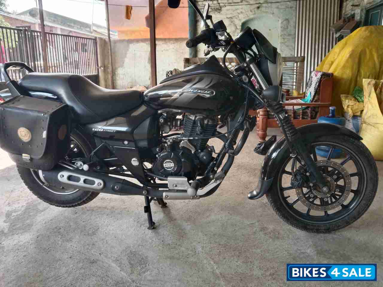 Bajaj Avenger Street 160 BS6
