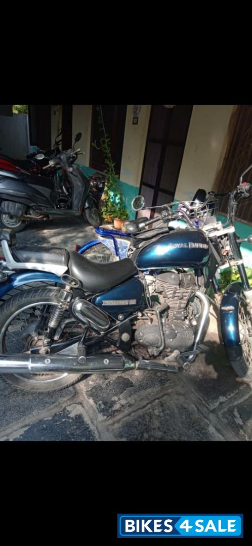 Royal Enfield Thunderbird 350 Royal Enfield Thunderbird 350