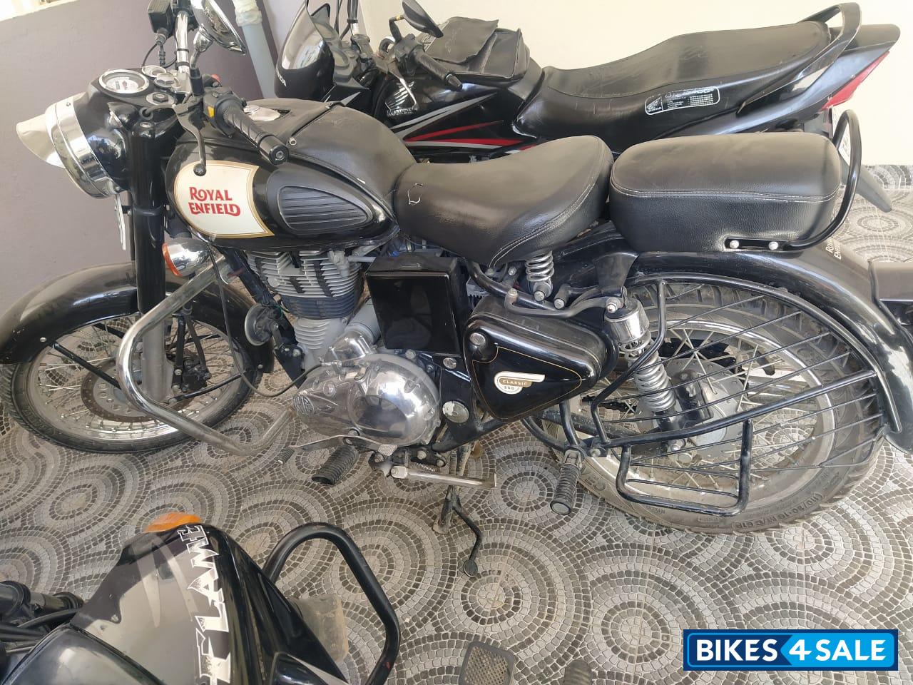 Royal Enfield Classic 350