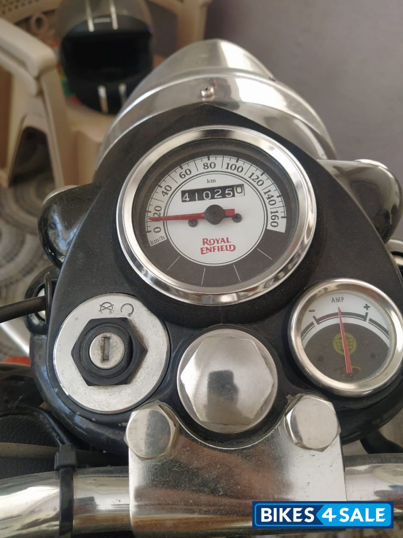 Royal Enfield Classic 350