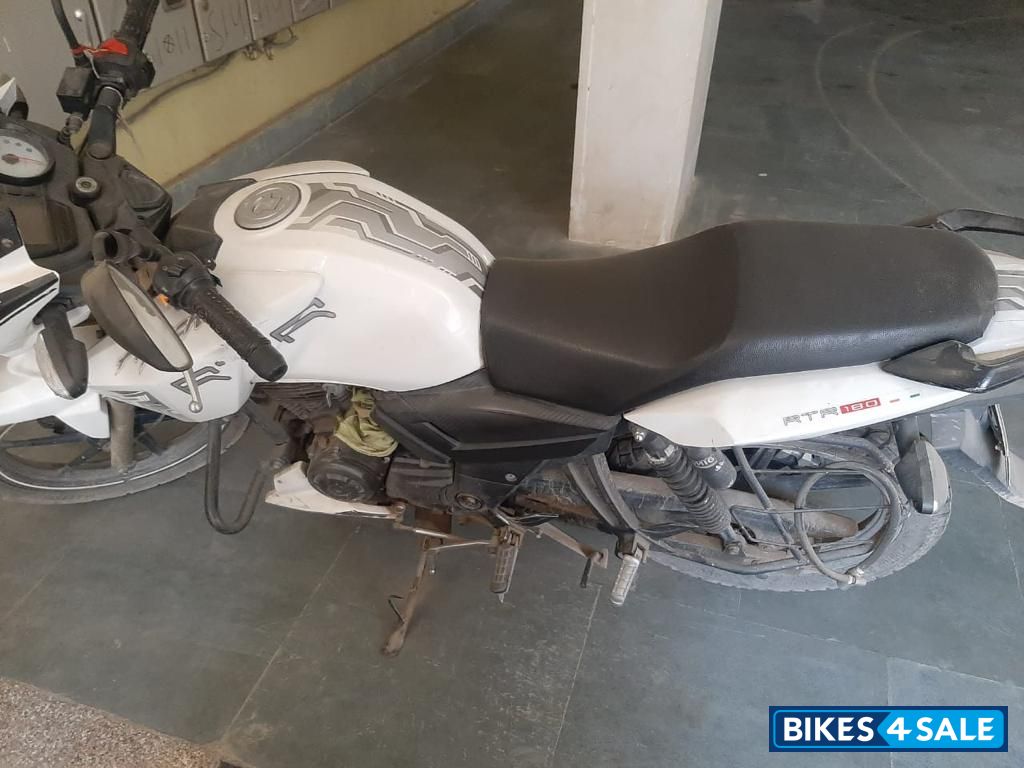 TVS Apache RTR 180