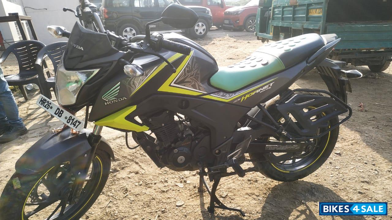 Honda CB Hornet 160R