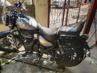 Silver And Gold Royal Enfield Meteor 350