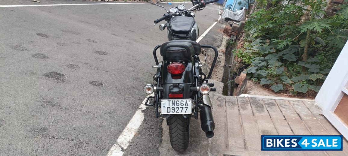 Silver Benelli Imperiale 400