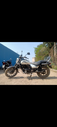 Bajaj Avenger Street 220 2018 Model