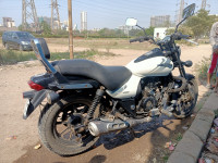 White Matt Bajaj Avenger Street 220