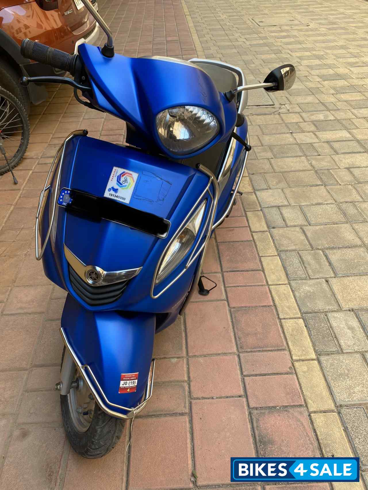 Blue Yamaha Fascino