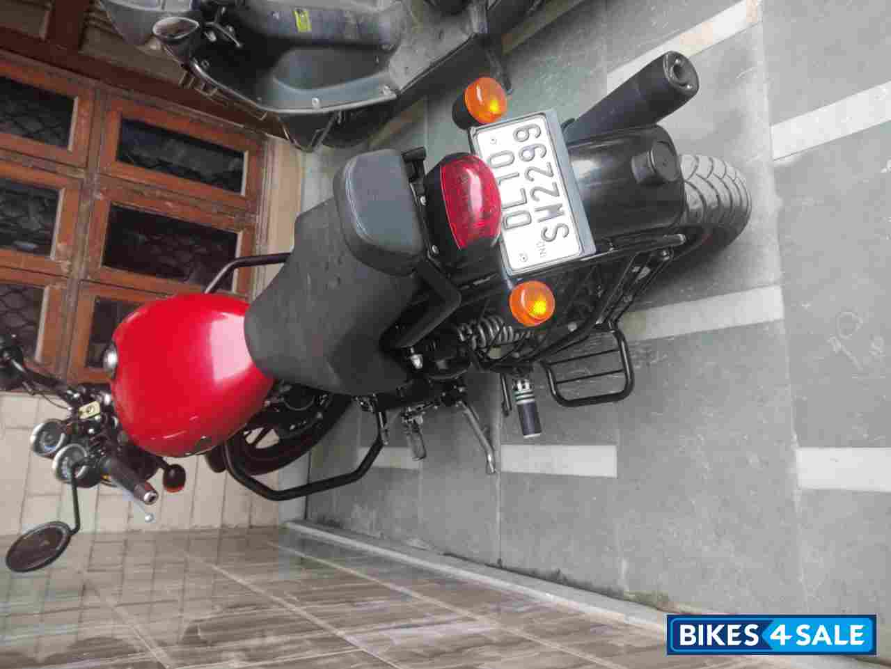 Red Royal Enfield Thunderbird X 350