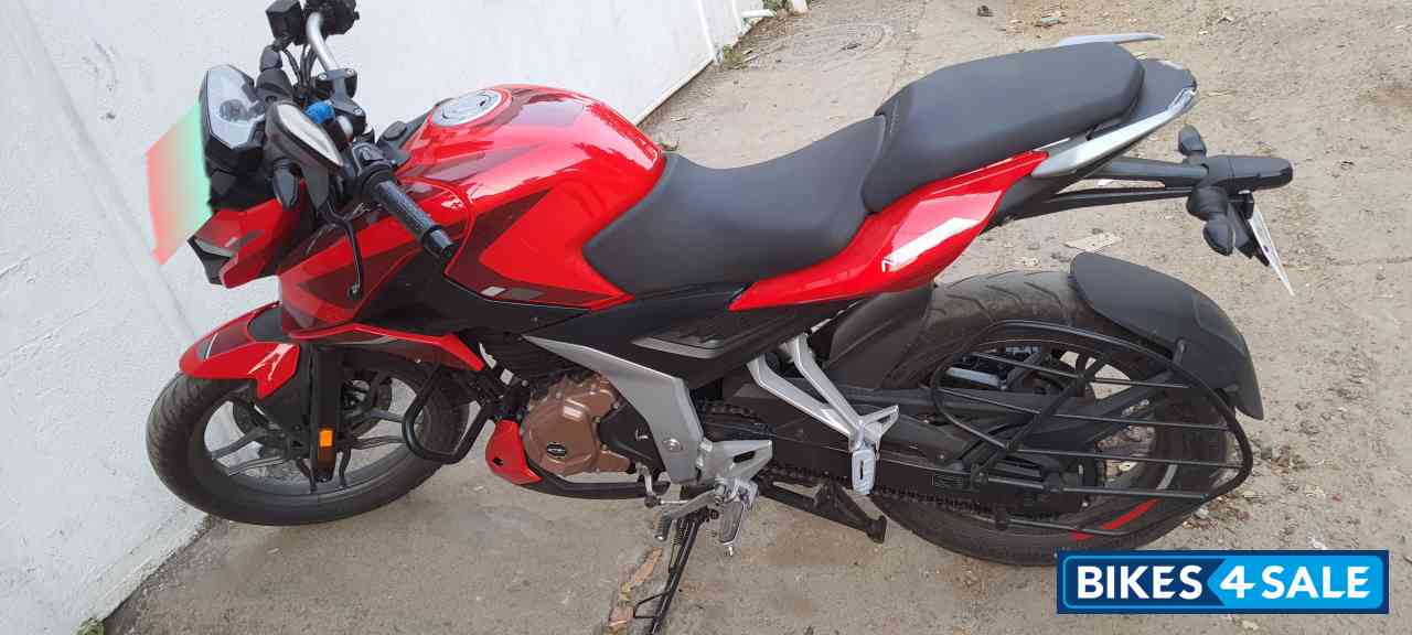 Red Bajaj Pulsar N250 Red Bajaj Pulsar N250