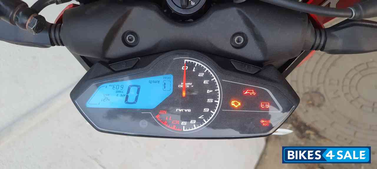 Red Bajaj Pulsar N250 Red Bajaj Pulsar N250