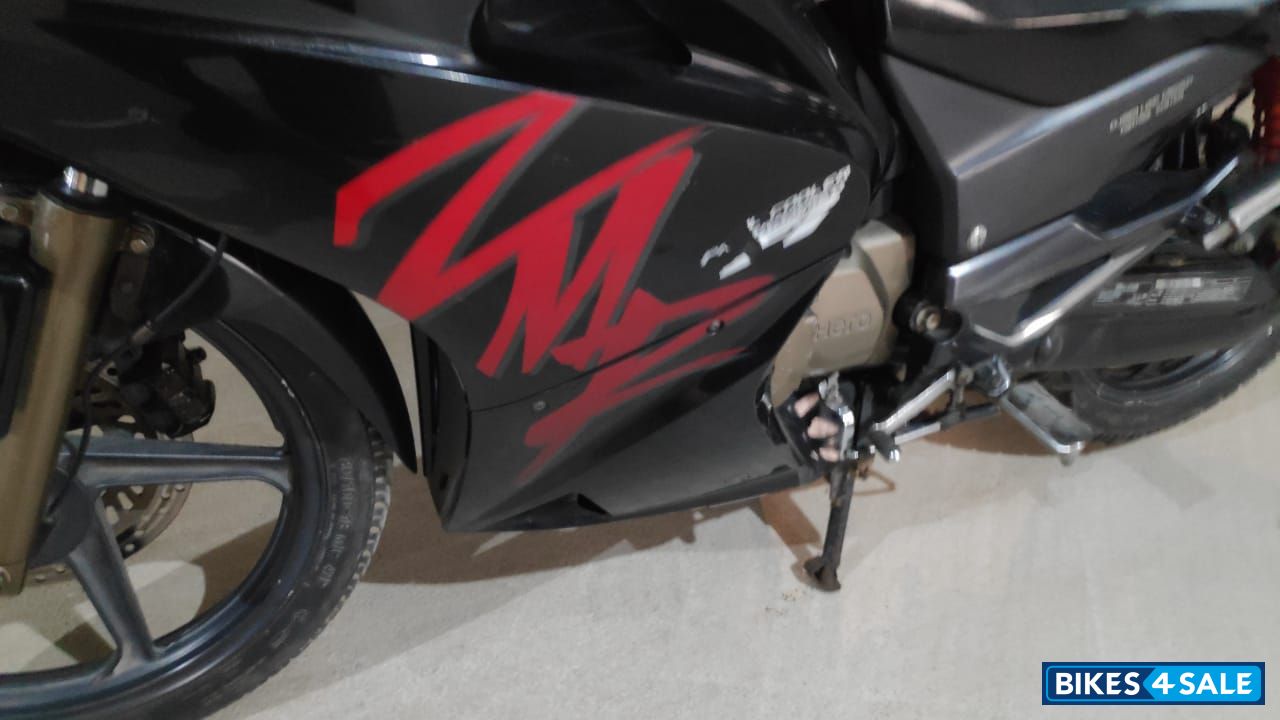 Black Hero Karizma ZMR